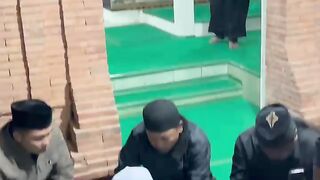 Makam mbh hasan sadzli