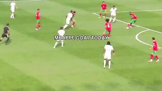 KING MBAPPE STRIKES AGAIN