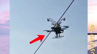 Drone Mengisi Daya Di Kabel Listrik versi PLUSTOTO4D