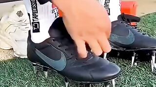 Kecurangan Kecil Yang Membuat