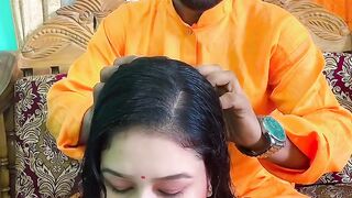 বউকে সবার সামনে ভালোবাসেন গোপন