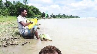 ব্রাজিল আর আর্জেন্টিনার নদীর পাশে