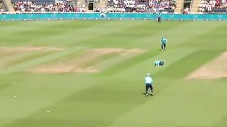 India fall of wickets against england in 2nd ODI match