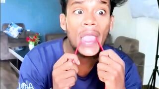 কারেন্টের তার মুখে দিছিলাম পরেরটা ইতিহাস