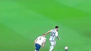 England vs Argentina Highlights _ Messi Dribbles Past Defenders And Scores A Stunning Goal