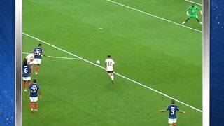 Gol Spektakuler Pedro Porro ke Gawang Prancis