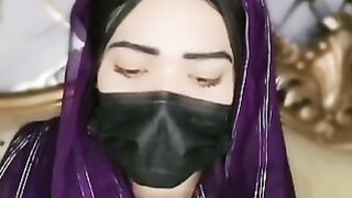 hijabi queen Tango live show