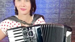 Bruna Scopel demonstra uma vez mais toda a sua qualidade e paixão pela música! 👏 (1)