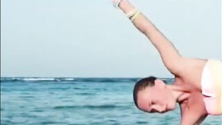 Arm Circle Lunge Pose for Strength