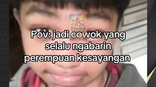 jadi keliatan aneh wkwk