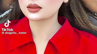 Glamours Party Makeover 59