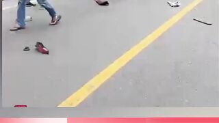 VIRAL: Fatal Multi-Vehicle Crash Strikes Sibolangit Highway, North Sumatra