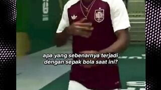 Kebetulan atau emang udah di-setting? 🤔⚽