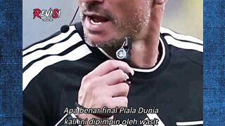 Final Piala Dunia dipimpin oleh wasit terburuk sepanjang sejarah sepakbola? 😳