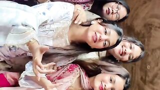 tiktok girls 17