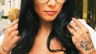 Mia khalifa first vidio