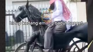 kelakuan warga +62