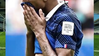 Nangis karena gagal cetak gol, tapi malah bikin sejarah baru! 💔🇫🇷