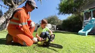 Lawan _Mowars_Yard_work_Toolsfor_Kids