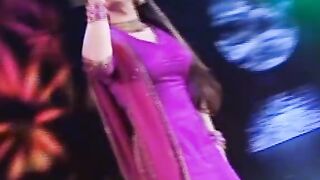 Nice song&dance Reema and parti