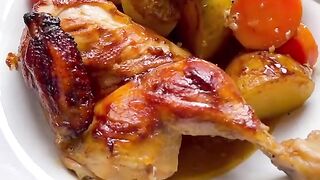 BAKED BBQ CHICKEN WITH POTATOES.|| AmazingVideos|| #AmazingVideos|| @AmazingVideos