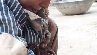 Cute sindhi play treactor game