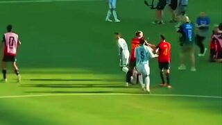 Cuplikan Video Keributan Warnai Selebrasi Juara Spanyol, Leandro Paredes sampai Diusir dari Lapangan