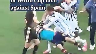 Spain-Argentina World Cup final ends with on-pitch fight