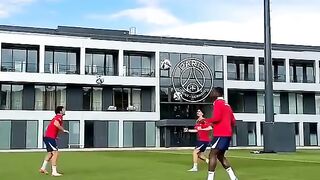 Gol Yang Terlihat Seperti Deja Vu
