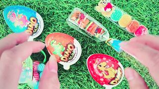 Oddly Satisfying ASMR 🍬 Peeling & Unwrapping Candy