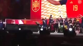 Momen tak terlupakan dari parade kemenangan Spanyol di Piala Dunia FIFA 2026 2