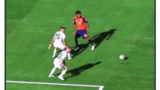 MK Momen Ketika Nahuel Molina