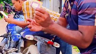 😂 টাকার লোভে বাইক হাওয়া! 🤣 হাসতে হাসতে পেট ব্যথা | Funny Bangla Shorts