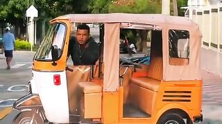 Taxi with Customer