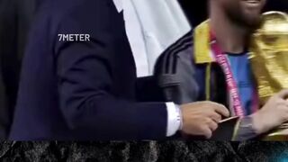 Lionel Messi menyelesaikan perjalanan terhebat