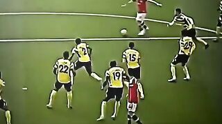Tipuan mematikan buat sang kiper