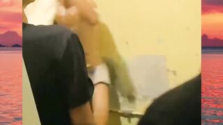 masih sampoan bang belom di bilas
