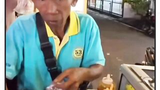 Si bapak sok ingreesss