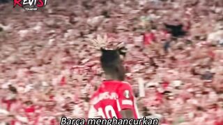 Ketika Nico Williams Pilih Main COC di Bangku Cadangan 🎮😂