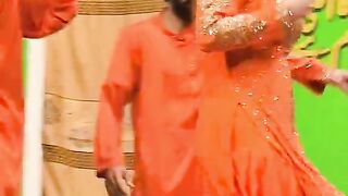 Pakistan stage darma dance performance 4