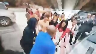 Il merite la louange