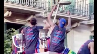 ADA FANS MADRID DI KANDANG LAWAN! 😅