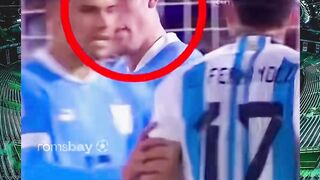 Jangan macam-macam sama Messi kalau nggak mau urusan sama De Paul! 😤