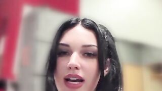 HOST AMERIKA PART 9