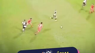 Dybala melakukan sesuatu yang mencerminkan karakter permainannya