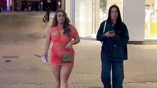 Beautiful Ladies In London Nightlife #london #nightlife