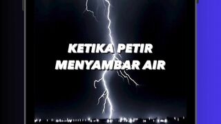 Saat Petir Menyambar Air! ⚡🌊