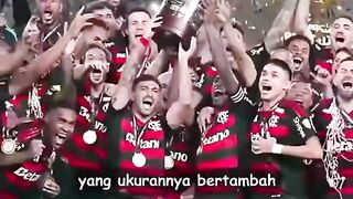 Kenapa Trofi Ini Selalu Bertambah Besar Setiap Tahun?