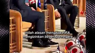 Kenapa Piala Dunia Sekarang Nggak Cuma di Satu Negara? 🌍⚽