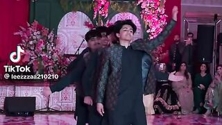 Boy Group Dance